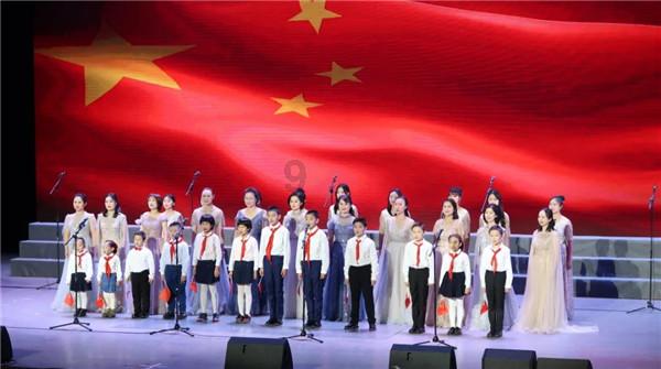 同曦爆冷！33分大胜北京，激烈对抗引发多人冲突，方硕遭驱逐！